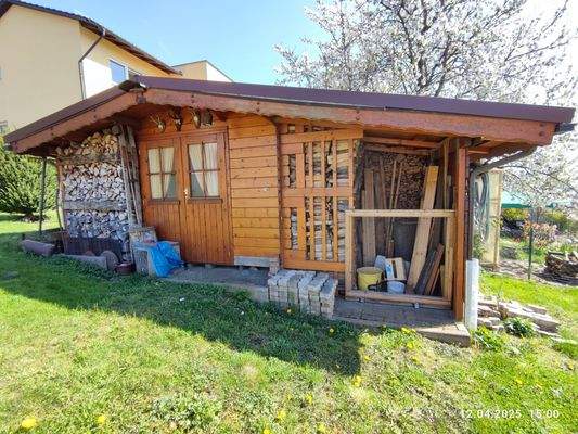 super Gartenhütte mit viel Platz