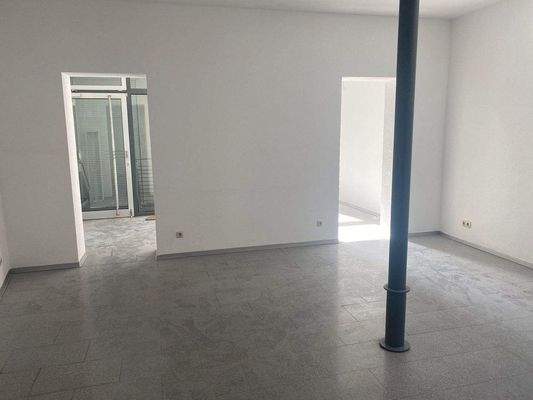 Verkaufs-/Geschäftsraum