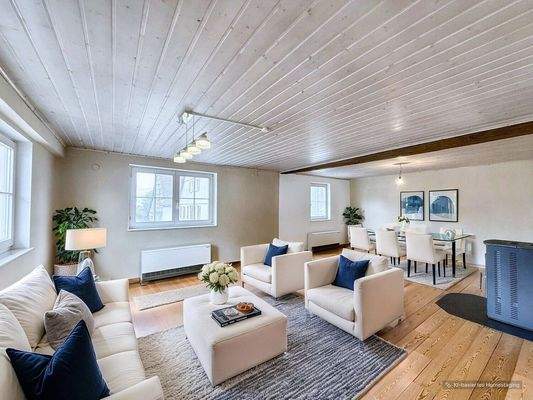 Wohn-Esszimmer mit KI