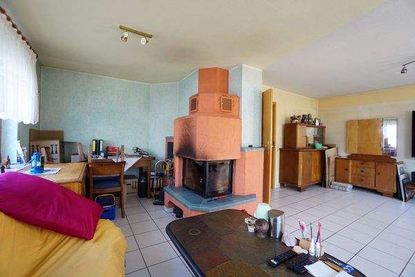 Wohnzimmer mit Kaminofen