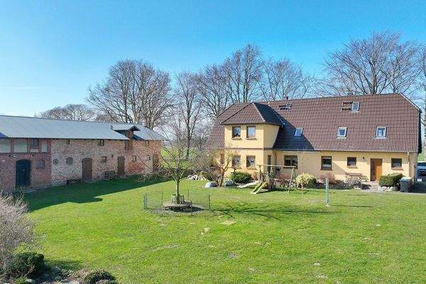 rückwärtige Ansicht