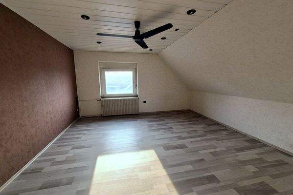 Schlafzimmer Haupthaus Dachgeschoss