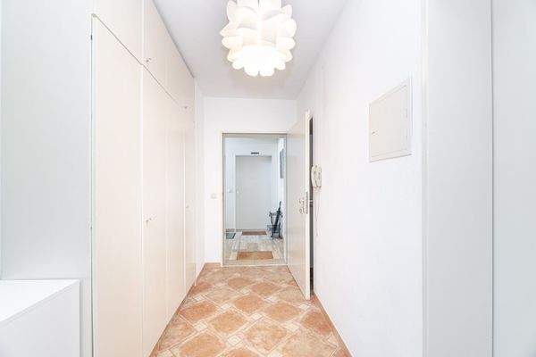 Flur Wohnung 1