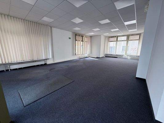 Großraumbüro EG_6.jpeg