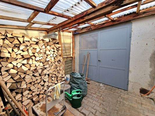 Hinterer Garagenausgang