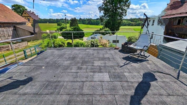 Dachterrasse über Garage