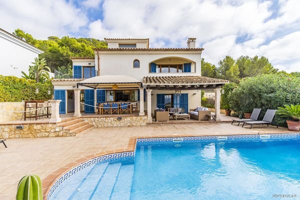 villa-santa-ponsa-1