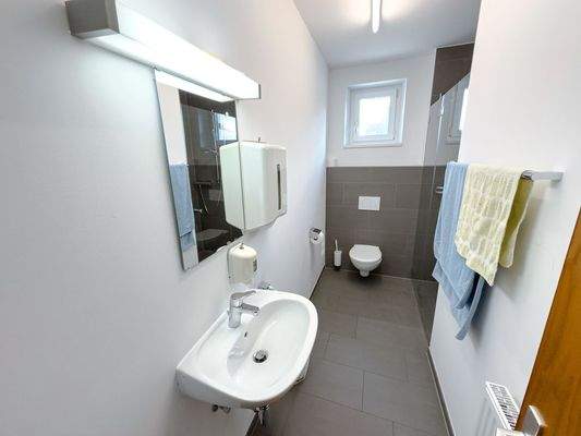 Büro WC Dusche