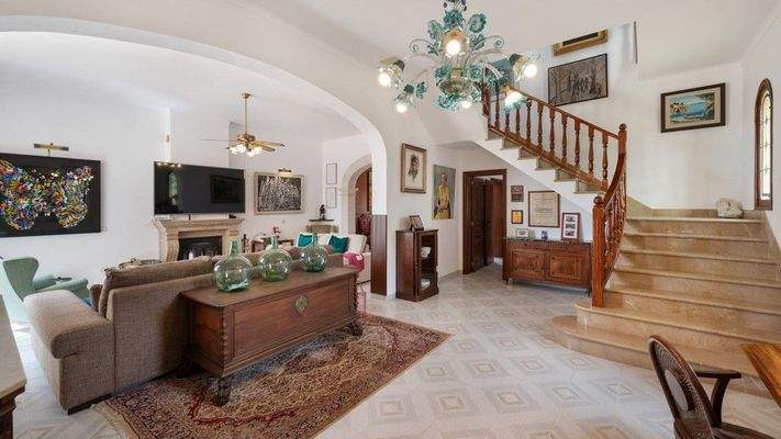 Charmante Finca mit verschiedenen Gebäuden zum Verkauf in Santanyí, Mallorca