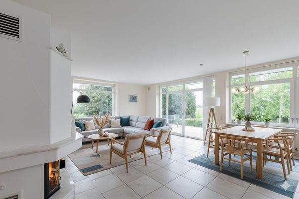 Wohnzimmer (Einrichtungsbsp.)