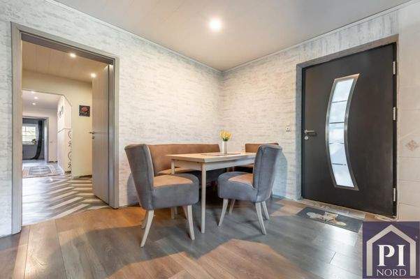 Mit Platz für einen Esstisch