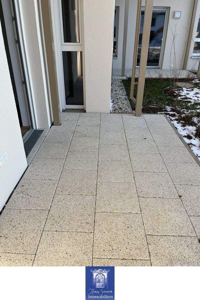 Heimelige Neubauwohnung im Erstbezug! EBK, Terrasse, Fußbodenheizung, Vinyl! - Photo 5