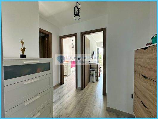 ea0896d139a64b03ae3f810f7ec5c4b2-original