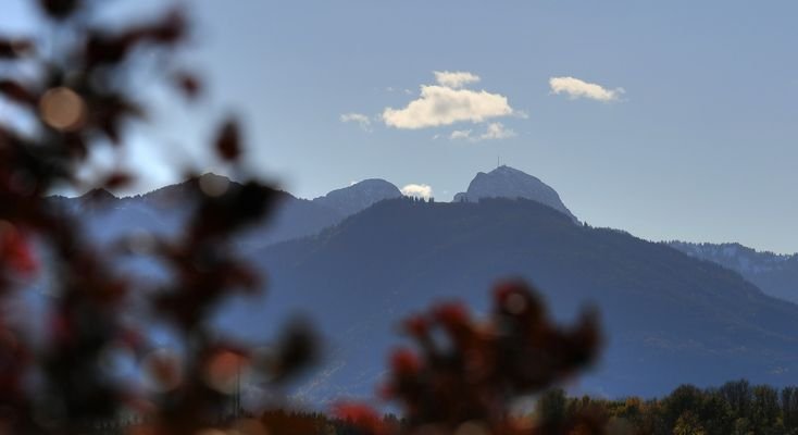 Bergblick auf den Wendelstein aus drei Zimmern sowie vom Balkon