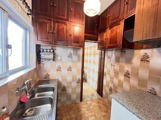 Kreta, Chania-Nea Chora: 2-Zimmer-Wohnung mit Balkon in der Nähe des Stadtzentrums zu verkaufen