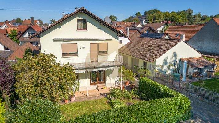 haus-baden-baden-steinbach-drohnenaufnahme-wolf-immobilien