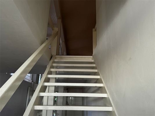 Treppe ins OG
