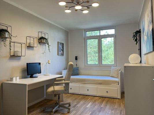 Musterhaus - Beispiel Arbeits-/ Jugend-/ Gästezimmer