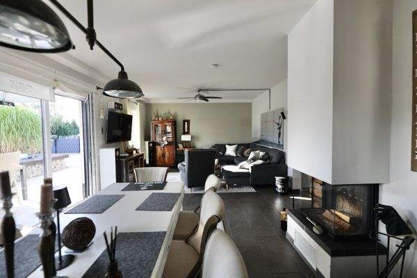 EG: Wohn-/Essbereich