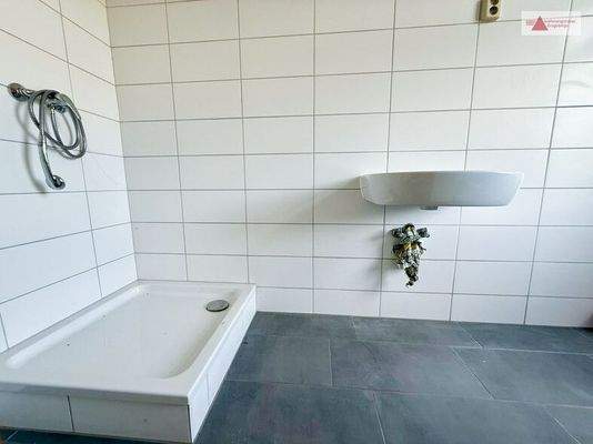 Badezimmer EG