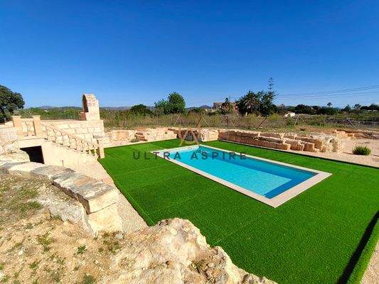 UA088 - Porto Cristo House (1).jpg