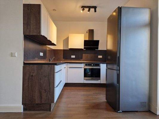 Einbauküche (Übernahme mgl.)