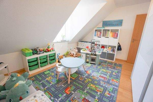 Gäste-/Arbeitszimmer