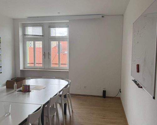 Besprechungsraum 03.jpg