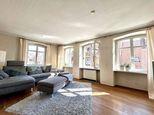 2. Obergeschoss: Wohnzimmer