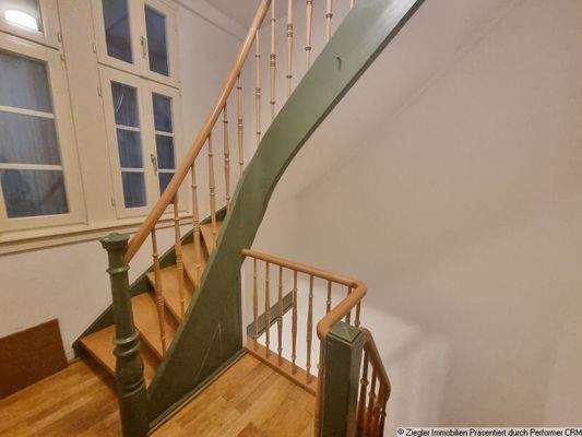 14 Treppenpodest 1 OG