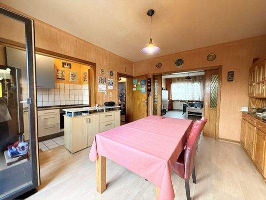 Wohn-Essbereich+ Küche 1.OG