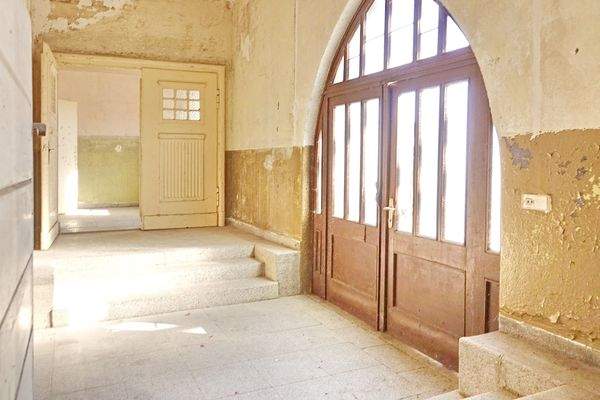 großzügige Architektur