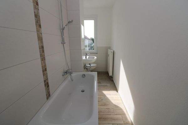 Beispiel Bad mit Wanne