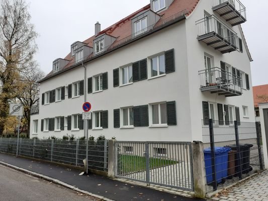 Seitenansicht, Apartment im 1.OG