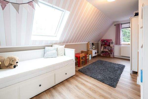 Kinderzimmer 1 DG