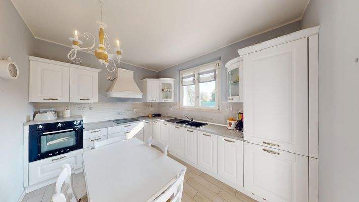 DP-66-28-Villa-a-schiera-di-testa-a-Salo-10162025_