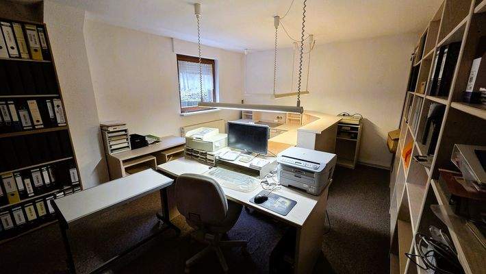 Büro oder Schalfzimmer ElgWhg