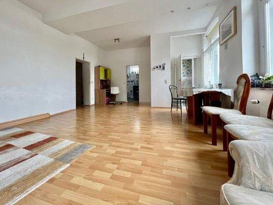 Wohnzimmer (1. Etage)2_副本