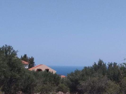 Grundstück mit hohen Baurechten und Meerblick auf Kreta