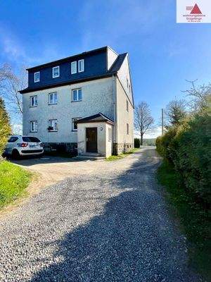 Rückansicht & Hauseingang