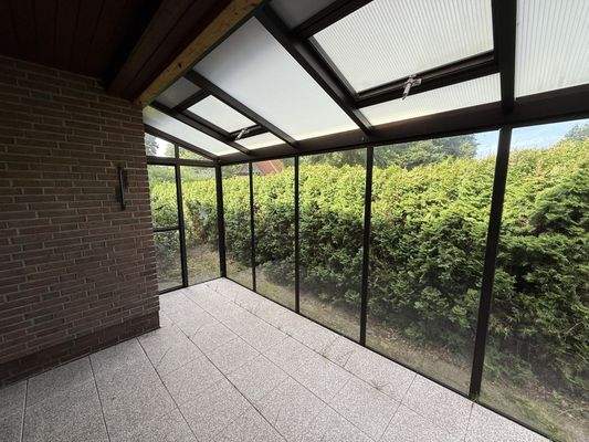 überdachte Terrasse