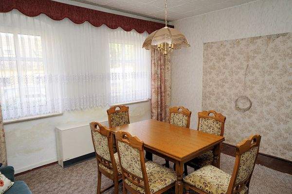 EG Wohnzimmer (4).jpg