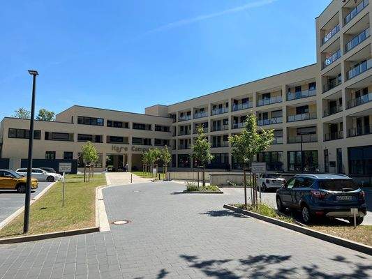 Moderner Bürokomplex außen