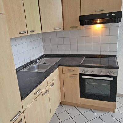 Küche mit Einbauküche