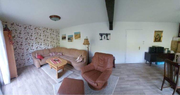 Wohn- und Esszimmer im OG