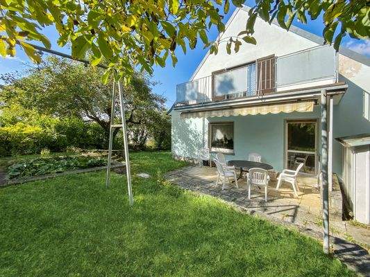 Terrasse und Balkon Südseite
