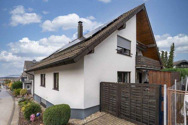 Zweifamilienhaus Straubenhardt