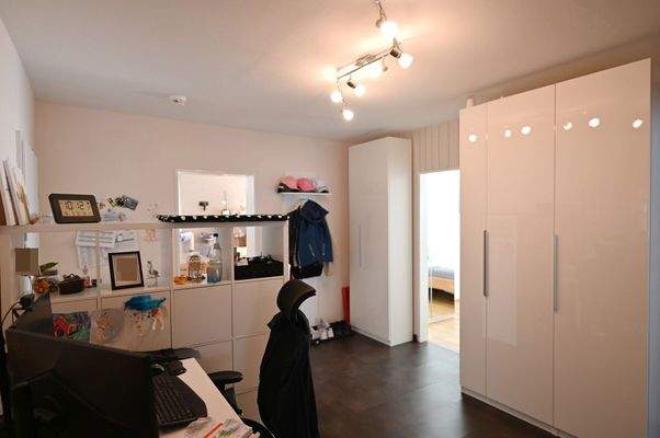 Einladende, großzügige Diele