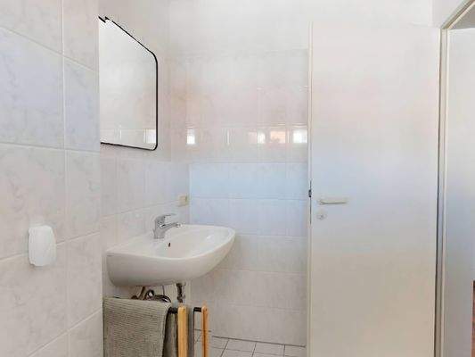 Ansicht II: Badezimmer