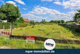 Grundstücksansicht Vorne